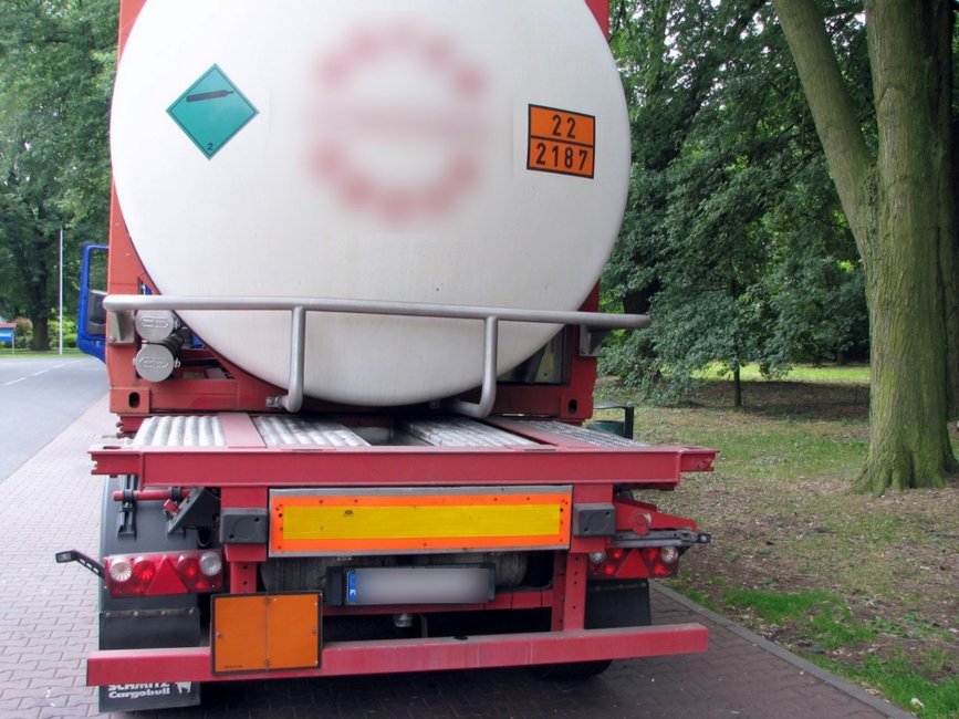 Cysterna z ADR bez sprawnych środków gaśniczych