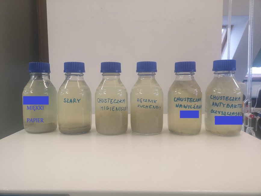 Próbki pobrane do badań przez laboratorium