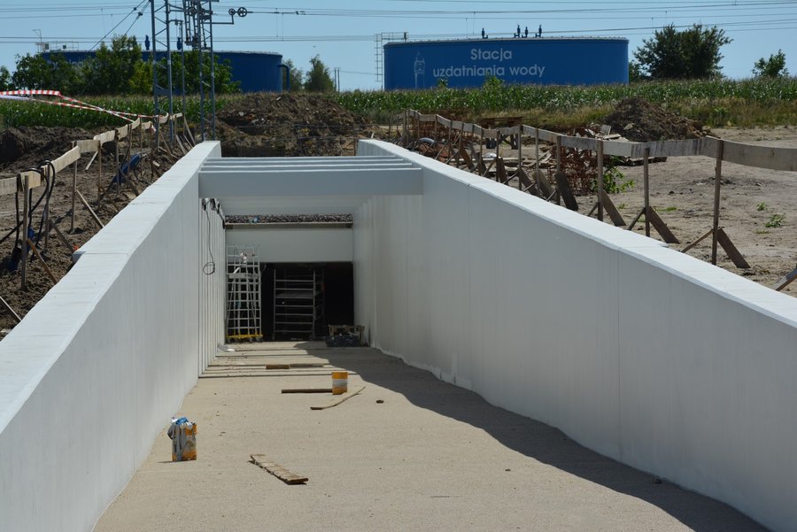 Roboty wykończeniowe potrwają do końca sierpnia. Uzyskanie pozwolenia na użytkowanie obiektu może potrwać trzydzieści dni. 