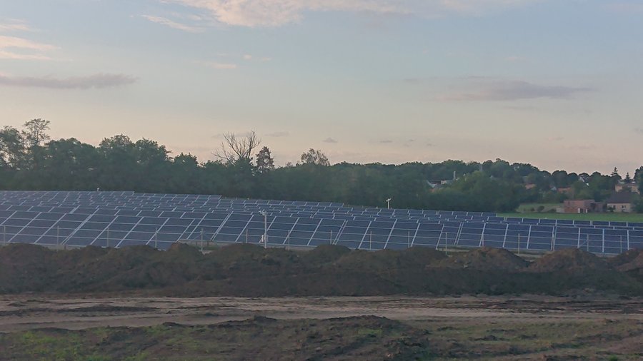 Elektrownia słoneczna w Kobylnikach o mocy 1 MW.