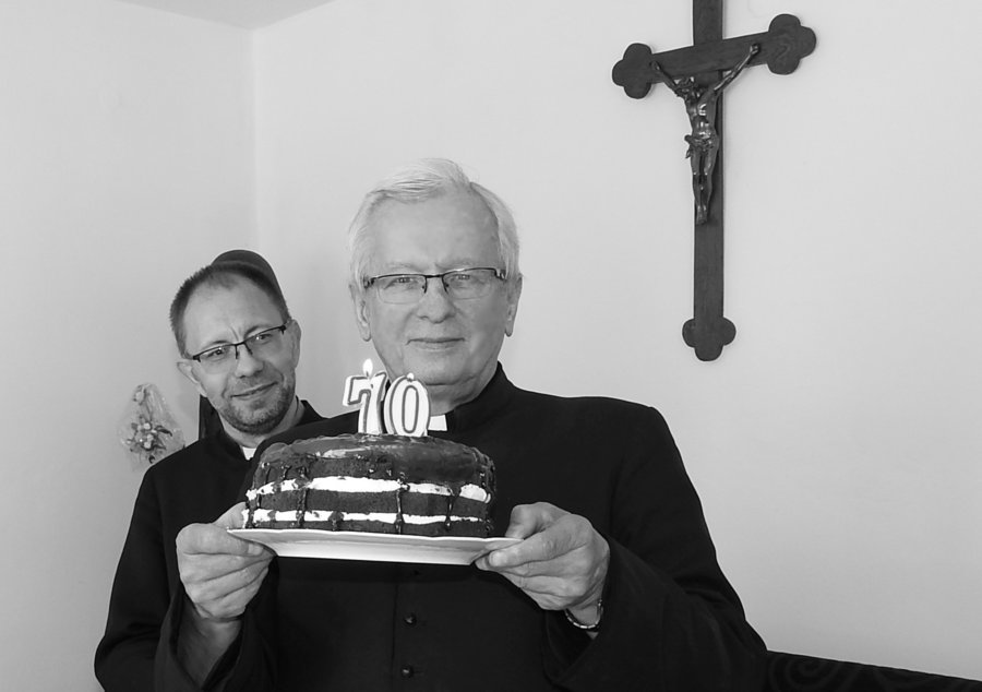 W sierpniu br. ks. Marian Derkaczewski obchodził 70 urodziny.