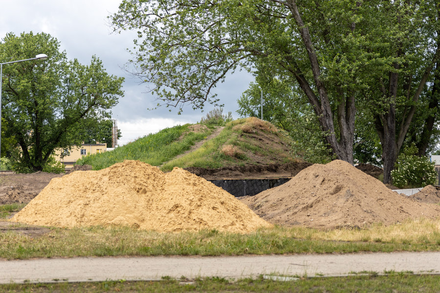 Prace rewitalizacyjne obejmują także „górę Ferfeta”.