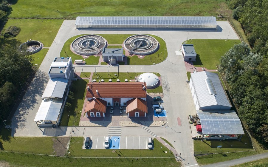 Koszt modernizacji oczyszczalni wyniósł 20.869.925 zł. Inwestycję realizowano w latach 2018-2020.