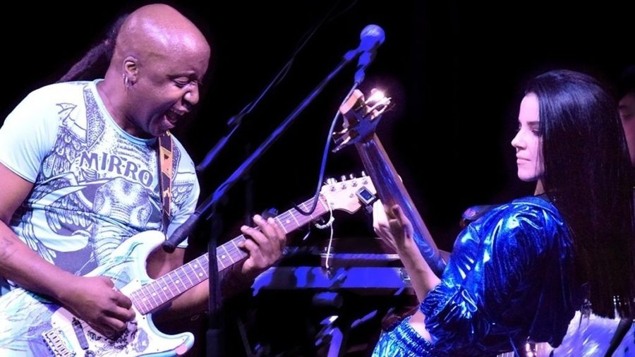 Chuck FRAZIER Joanna DUDKOWSKA