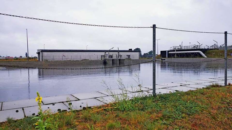 Zbiorniki retencyjne oczyszczalni ścieków są wypełnione w 90%. Fot. Wodociągi Kościańskie