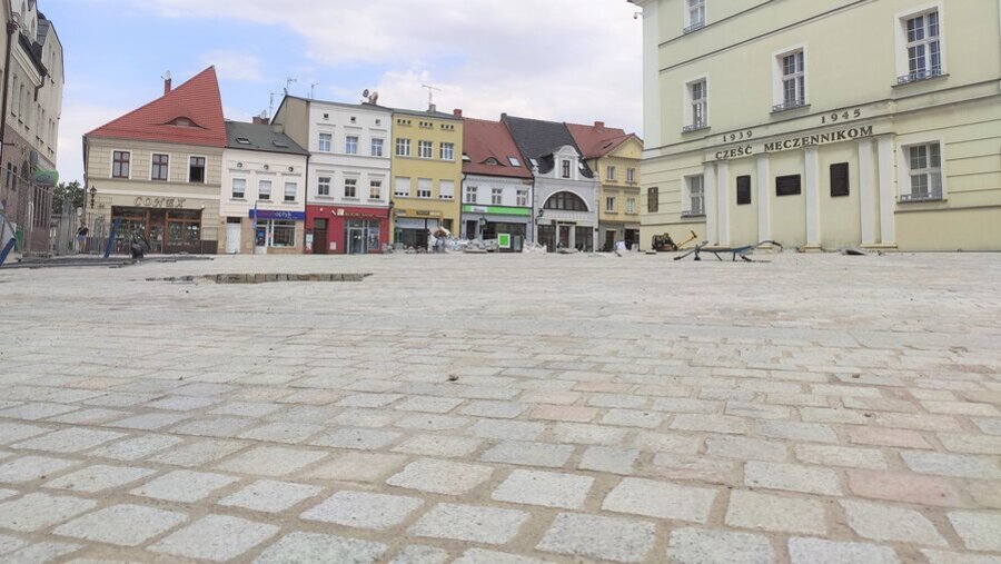 Wykonawca otrzymał dotąd 80 procent wynagrodzenia wynikającego z kontraktu. Stan zaawansowania prac zostanie określony po przeprowadzeniu inwentaryzacji. 