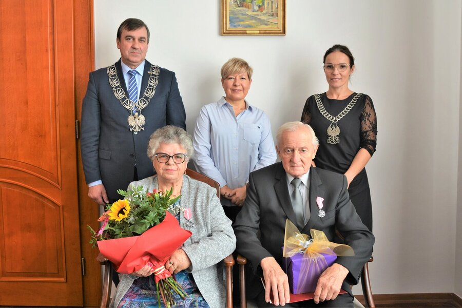   Uroczystość odbyła się w Urzędzie Miejskim w czwartek, 20 października. Fot. Jacek Olejniczak / UMK