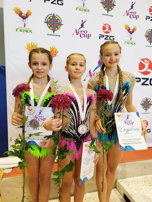 Srebrne medalistki z CRC SALTO KOŚCIAN 