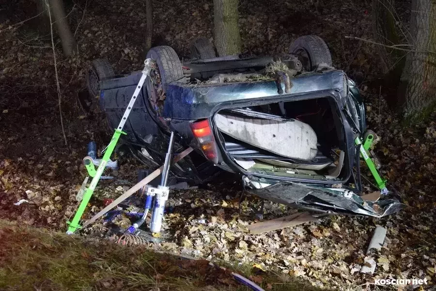 W oplu zginął 19-letni mieszkaniec Leszna.