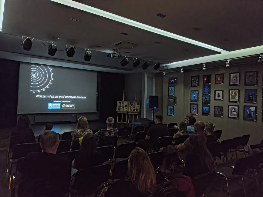 Wydarzenie rozpoczął wykład pt. „Nasze miejsce pod nocnym niebem”, 