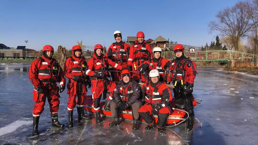 W szkoleniu uczestniczyło dziesięciu strażaków 