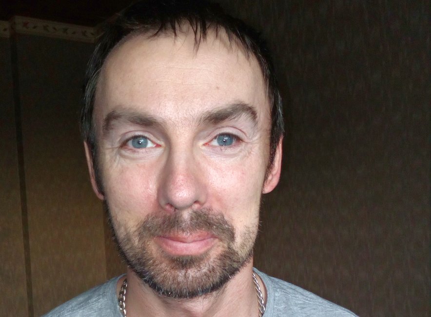 Witek ma niedowład ręki i nogi oraz trudności z mówieniem