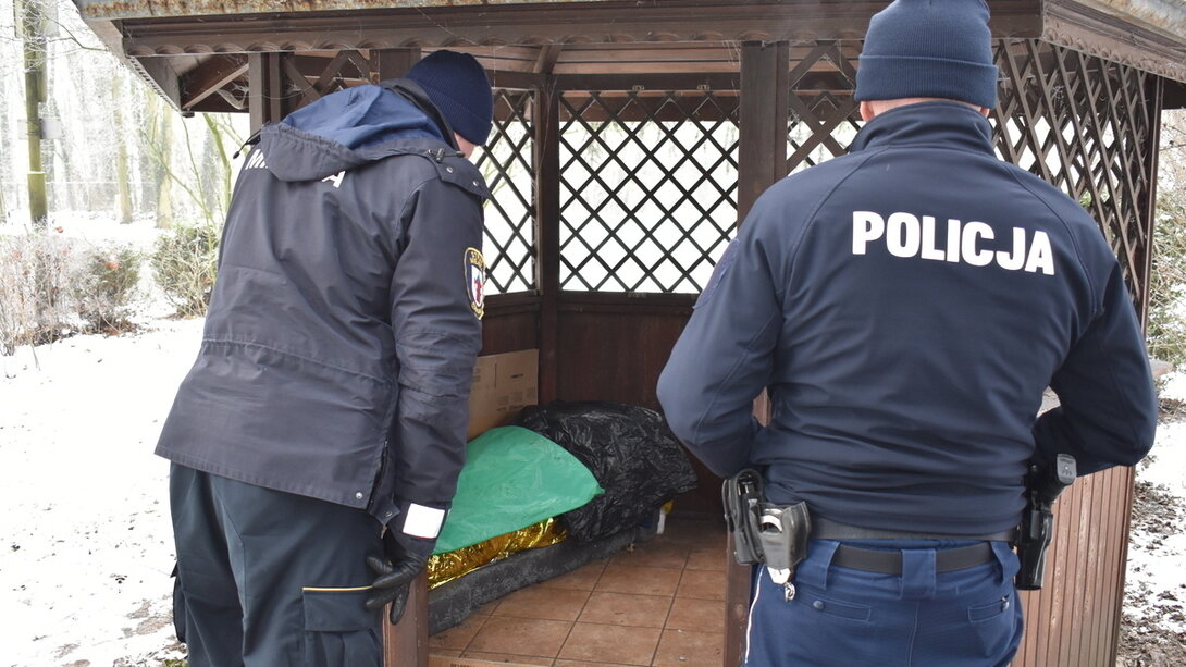 Jedna ze wspólnych kontroli Policji i kościańskiej Straży Miejskiej 