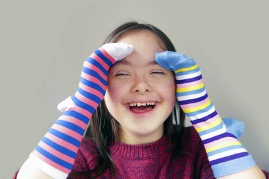 Przywitajmy wiosnę w kolorowych skarpetkach