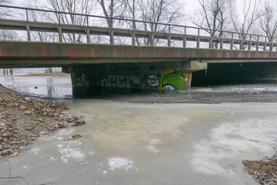 Kościan: tylko w jednym miejscu woda wydostała się koryta kanału