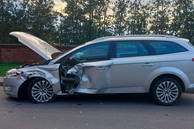 Stracił panowanie nad autem i spowodował kolizję