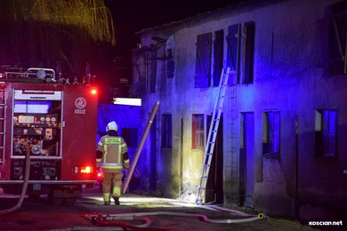 Pożar w Sylwestra. Interweniowało 6 zastępów straży pożarnej 