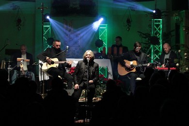 Kolędowanie z zespołem Universe