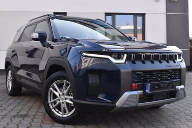 Dwa nowe radiowozy. W tym nieoznakowany