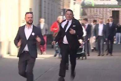 Echa incydentu na wiecu Mentzena w Kościanie