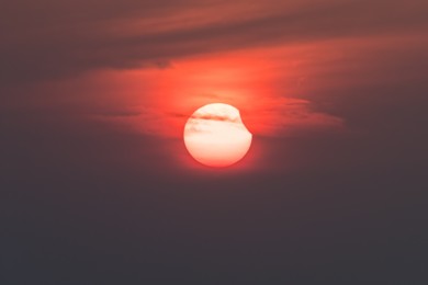 Zaproszenie na obserwację częściowego zaćmienia Słońca 