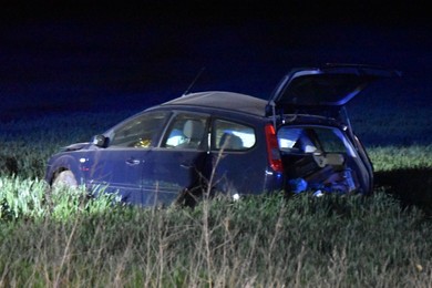 Zjechał z drogi i uderzył w drzewo. Zginął na miejscu