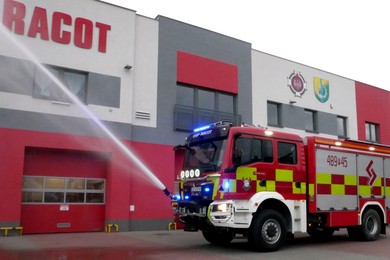 OSP Racot ma nowy samochód ratowniczo-gaśniczy