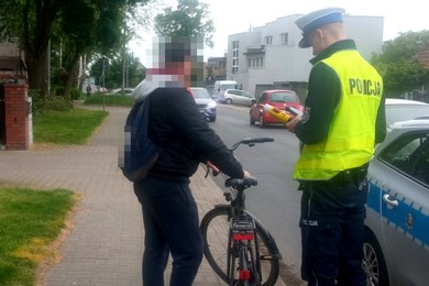 Kontrolowali użytkowników hulajnóg i rowerzystów 