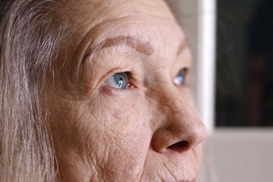 Czy nowoczesna medycyna może zatrzymać ślepotę starczą?