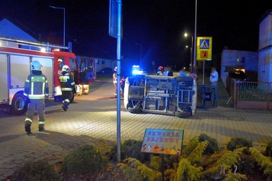 Nie dostosował prędkości. Za kierownicą 14-latek