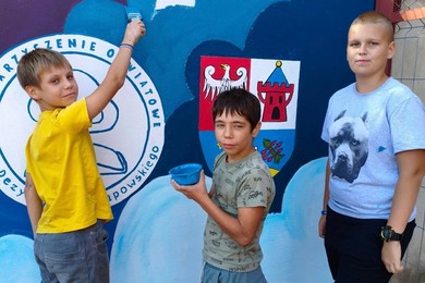 Uczniowie „Konopnickiej” stworzyli mural przyjaźni 