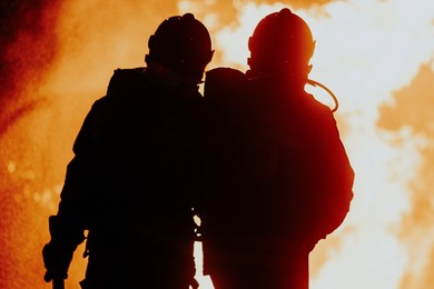 Pożar hali produkcyjnej w Kiełczewie 