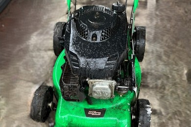 Włamanie tuż za płotem. Jednemu ukradł, drugiemu sprzedał 