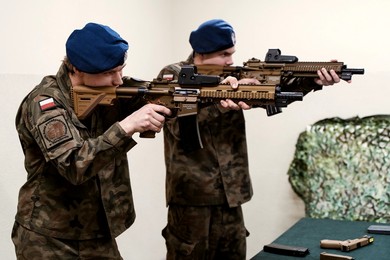 Uroczyste ślubowanie i otwarcie laserowej strzelnicy 