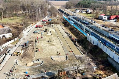 Powstają punkty przesiadkowe z parkingami 