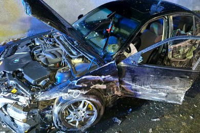 Cztery osoby w szpitalu po zderzeniu dwóch BMW